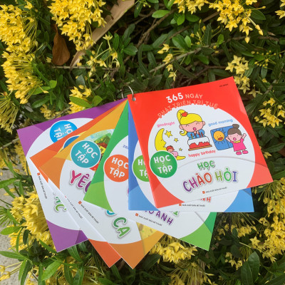 Combo 6 cuốn sách dành cho con yêu: 365 Ngày Phát Triển Trí Tuệ - Học Tập