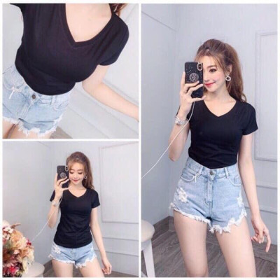 Áo thun cổ tim body thun lạnh hàng có size S,M,L