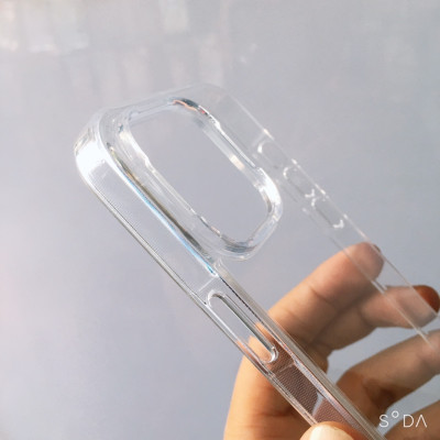 Ốp lưng Likgus trong suốt chống sốc không ố màu dành cho iPhone 14 Pro/ 14 Pro Max( hàng chính hãng)