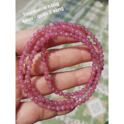 Vòng Tourmaline hồng tự nhiên quấn 3 vòng tay đẹp Size hạt 4mm đeo kiểu rất xinh xắn Chuẩn hợp nữ mệnh Hỏa và mệnh Thổ ạ