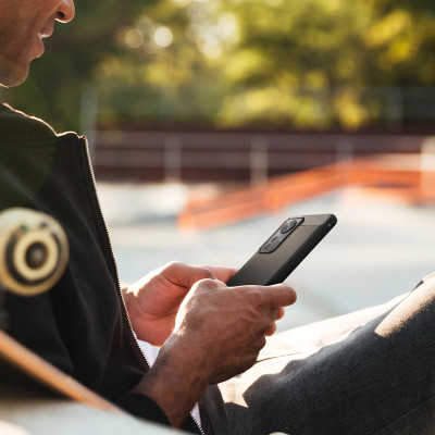 Ốp lưng chống sốc vân kim loại cho Xiaomi Mi 12 / Mi 12 5G hiệu Likgus (chuẩn quân đội, chống va đập, chống vân tay) - Hàng nhập khẩu