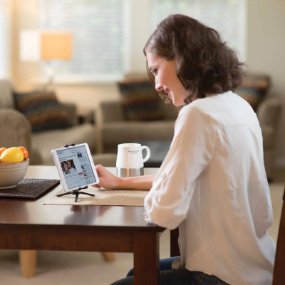 Tripod để bàn cho máy ảnh/máy tính bảng hiệu Joby- JB01327-BWW - Hàng chính hãng