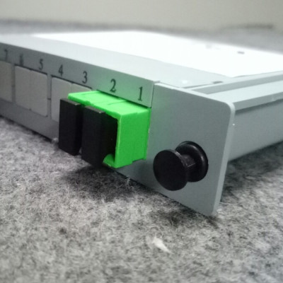 Bộ chia quang PLC 1*2 SC/APC dạng Box - Hàng Chính Hãng