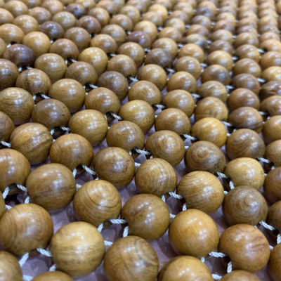 Chiếu Hạt Gỗ Bách Xanh Cao Cấp Hạt 1.6cm ( video , hình thật )