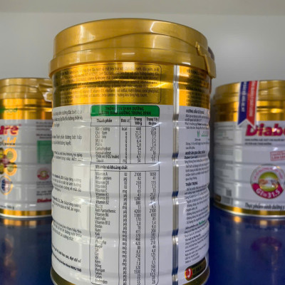 Sữa bột ENPLUS GOLD (900g)- Hãng Nutifood, sữa dinh dưỡng giành cho người trưởng thành, đặc biệt cho người ốm cần phục hồi sức khỏe-tặng khăn đa năng mềm mịn