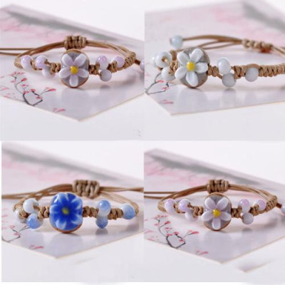 Vòng tay gốm thời trang 3D hoa chìm VGOM30