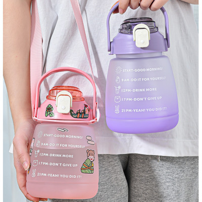 Bình Nước Nhắc Nhở Uống Nước Dung Tích 1200ml Có Dây Đeo Và Quai Xách Tiện Lợi