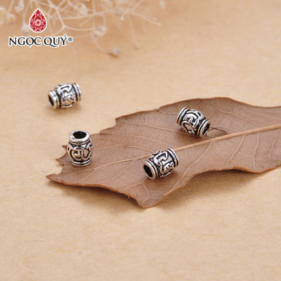 Charm chặn hạt lục tự đại minh chú - Ngọc Quý Gemstones