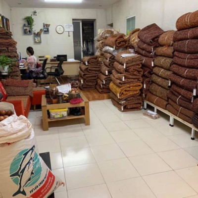 Đệm Lót Ghế Xe Ô Tô Hạt Gỗ Hương ( Mian .vn )