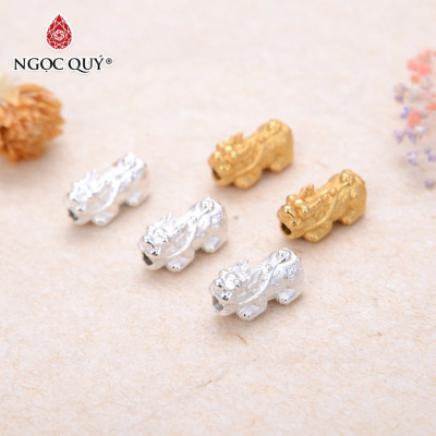 Charm bạc tỳ hưu xỏ ngang - Ngọc Quý Gemstones