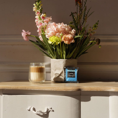 [MUA 1 TẶNG 5] Cà Phê Latte Với Nhân Sâm Trắng Thượng Hạng COFFEECELL (20 gói x 15g) - Hương vị thơm nồng, Lớp bọt sữa mịn, Sức mạnh tự nhiên của nhân sâm - Hàng Chính Hãng