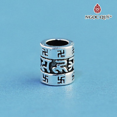 Charm bạc hình trụ  họa tiết lục tự và chữ vạn - Ngọc Quý Gemstones