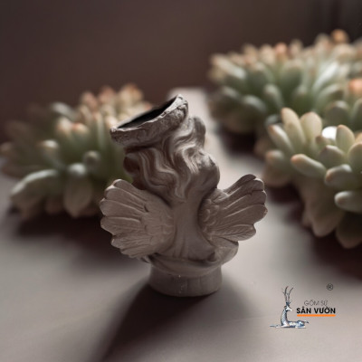 Chậu Đất Nung Hình Thiên Thần Chấp Tay