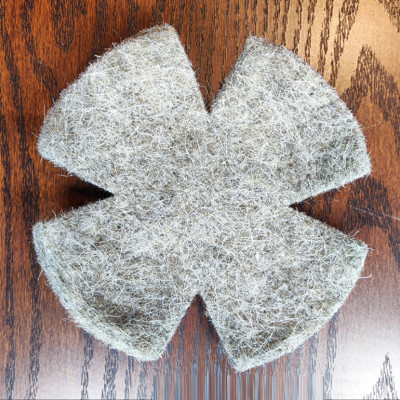 1 tổ yến hót (nhựa màu trắng) có kèm lót tổ