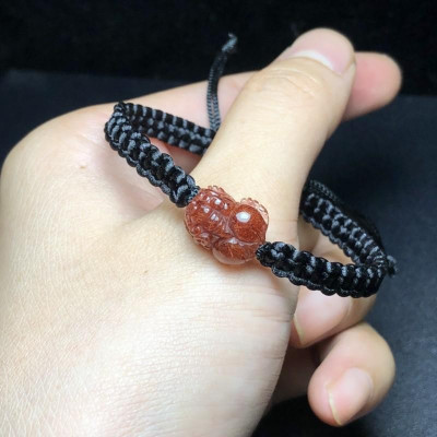 Vòng Tay Tỳ Hưu Tài Lộc Tóc Đỏ Mini tết dây màu đen - Cầu tài lộc, bình an, may mắn