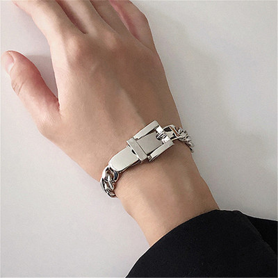 Vòng tay lắc tay xích titan belt bracelet