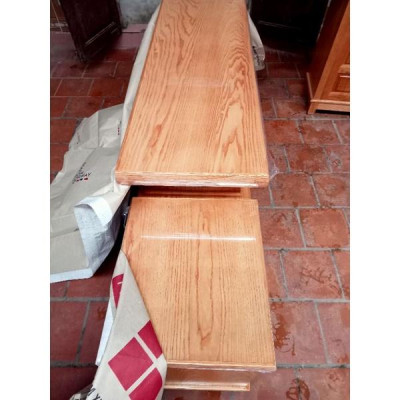 kệ tivi sồi Sơn màu hương vàng và óc chó.