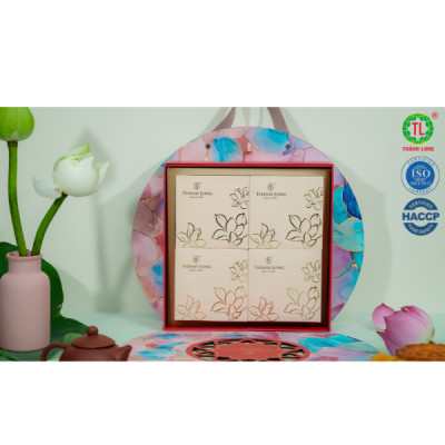 Hộp bánh trung thu 4 bánh 1 trứng 150g - Hồng Phúc - Thành Long 600g - Việt Nam