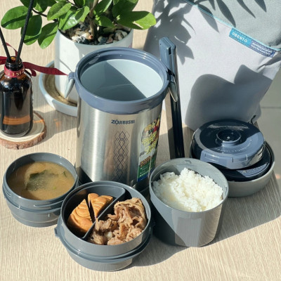 Hộp cơm giữ nhiệt 3 ngăn Zojirushi SL-NC09-ST 0.84L sản xuất tại Thái Lan