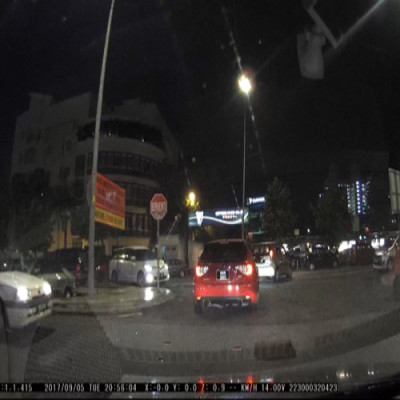 Camera Hành Trình Trước Sau Blaupunkt BP 9.0A Có GPS