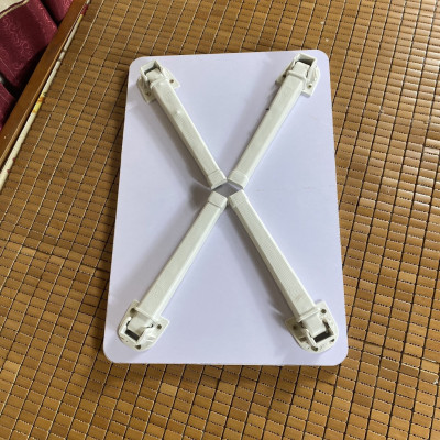 Bàn học gấp gọn chân nhựa ngồi bệt - giao màu ngẫu nhiên