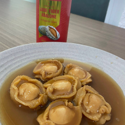 Bào ngư úc lon( size 6 con/lon 425g)- 1 lon