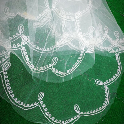 Voan (lúp) cài tóc, Mạng che mặt dạng miếng cho Cô dâu và Dạ hội, đi tiệc, sự kiện màu trắng kem viền ren (nhiều mẫu giao ngẫu nhiên)