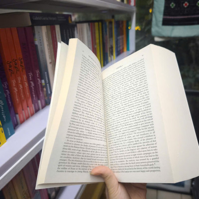 Sách - The Decline and Fall of the Roman Empire by Edward Gibbon - History /Nonfiction/ Classics/ Ancient History in English