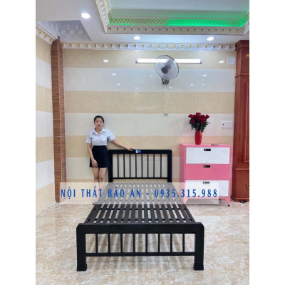 Giường ngủ sắt hộp vuông mẫu đẹp cao cấp y hình - Nhiều kích thước - Giường sắt hộp vuông gia đình cao cấp HCM