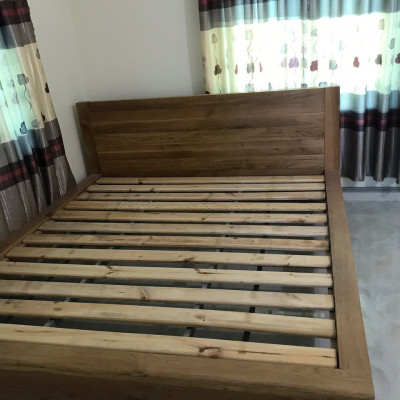 Giường ngủ gỗ sồi Tundo 1m8 + 2 hộc kéo hiện đại