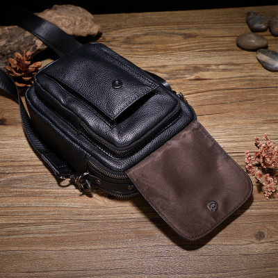 Túi đeo chéo nam DA BÒ THẬT – BEE GEE DCN9337