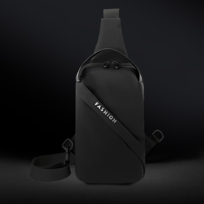 Túi đeo chéo nam – nữ cao cấp – BEE GEE DCTE54