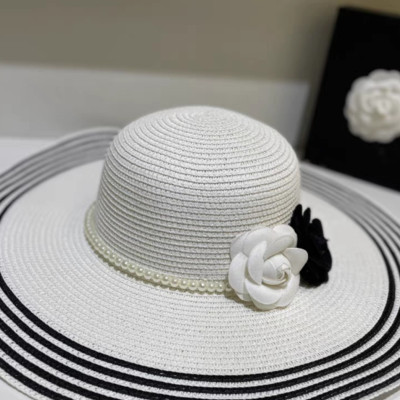 Nón đi biển mũ rộng vành chống nắng viền sọc phối đai ngọc trai nhân tạo 2 hoa trắng đen thời trang Hàn Quốc  Chất liệu cói  Kiểu dáng vành rộng  Nón đi biển mũ vành rộng thời trang du lịch dã ngoại  #mudibien dona240901