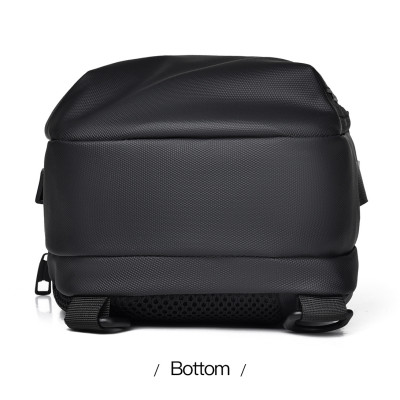 Túi đeo chéo nam cao cấp phong cách mới BEE GEE – DCN9324