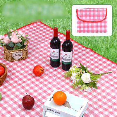 Tấm thảm du lịch dã ngoại gấp gọn  , bạt cắm trại cao cấp chống nước ,họa tiết caro màu sắc tươi mới , trang trí nhã nhặn xinh xắn có thể trải làm thảm chơi cho bé rất sạch sẽ nhỏ gọn dễ mang theo mọi nơi  