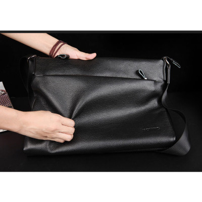 Túi đeo chéo nam DA BÒ THẬT - BEE GEE DCN9412