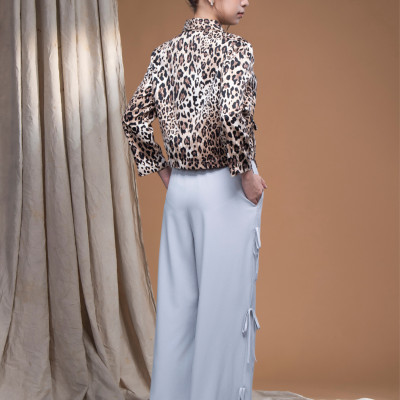 Áo sơ mi danton beo lụa cát túi hộp LM112427 [BST Da Beo]