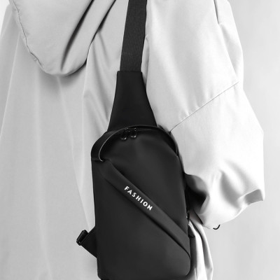 Túi đeo chéo nam – nữ cao cấp – BEE GEE DCTE54