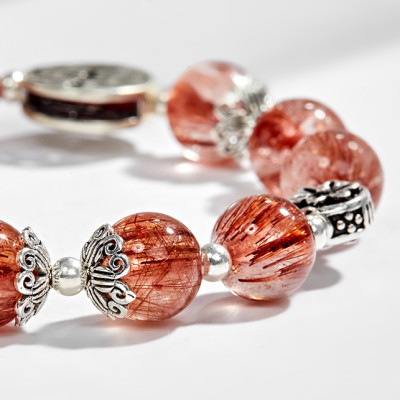 Vòng Tay Đá Thạch Anh Tóc Đỏ Đồng Trục Phối Charm Bạc (8mm) Ngọc Quý Gemstones