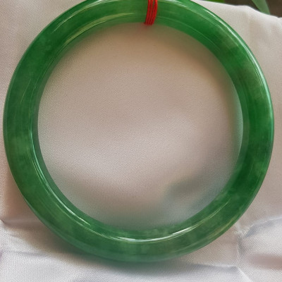 Vòng tay Nam Nữ đá Cẩm Thạch Đậu Lý QC size lớn 64mm x cọng 10mm Vòng màu xanh đậu lý bông bóng đẹp Anh Chị tay to Cân Nặng 73kg- 85kg đeo ạ