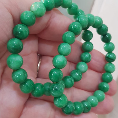 Vòng tay phong thủy Nữ đá cẩm thạch xanh tươi size hạt 8mm vòng màu xanh lá tươi đẹp nữ mệnh mộc hỏa thủy ạ