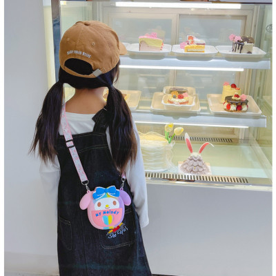 Túi đeo chéo cho bé phong cách dễ thương – BEE GEE DCTE44