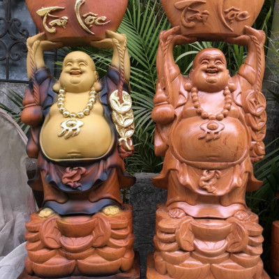 Tượng phật di lặc dâng thỏi vàng bằng gỗ hương đá pu giả cổ kt cao 60cm