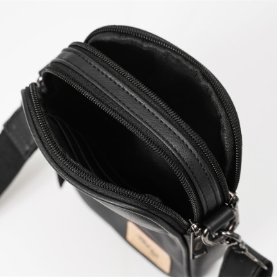 Túi đeo chéo nam phong cách mới – BEE GEE DCN9351