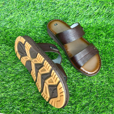 Dép nam da bò quai ngang đế cao 2,5cm Trường Hải hai màu nâu, đen DN135