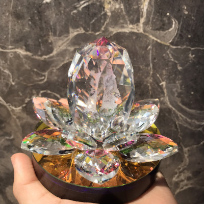 Tượng Phật Bà Quan Âm Tòa Sen Pha Lê Trong, Tượng Nước Hoa Quan Âm, Tặng Kèm Tinh Dầu Và Đế Chống Trượt