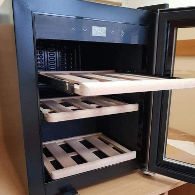 Tủ Bảo Quản Rượu Vang CASO WineSafe 12 Black - 624 Hàng chính hãng