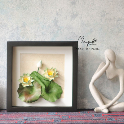 Tranh Hoa Giấy Handmade Trang Trí - Hoa Sen Kết Hợp Giấy Dó MAYPAPERFLOWER Khung Tranh Gỗ Size 25x25cm