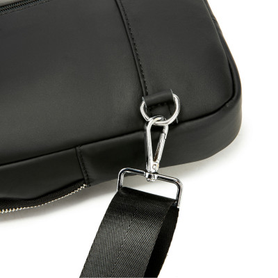 Túi đeo chéo nam DA BÒ THẬT – BEE GEE DCN9344