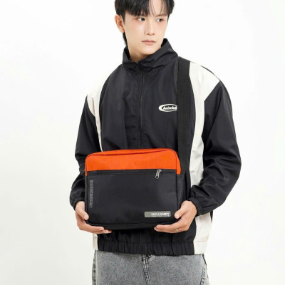 Túi Đeo Chéo Simplecarry Daycross Thiết Kế Thời Trang Gọn Nhẹ Tiện Dụng Để Được Laptop 13 Inch Và Các Phụ Kiện Hàng Ngày - Hàng Chính Hãng